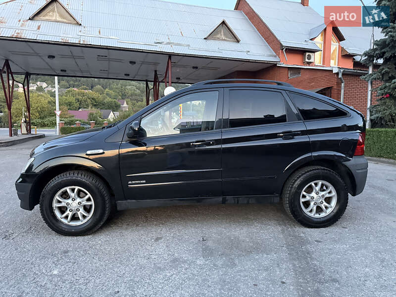 Внедорожник / Кроссовер SsangYong Actyon 2008 в Кременце