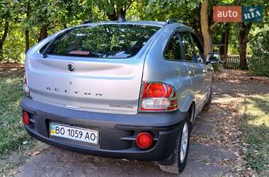 Позашляховик / Кросовер SsangYong Actyon 2008 в 