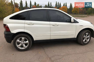 Позашляховик / Кросовер SsangYong Actyon 2009 в 