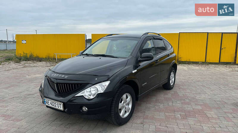 Позашляховик / Кросовер SsangYong Actyon 2008 в Києві