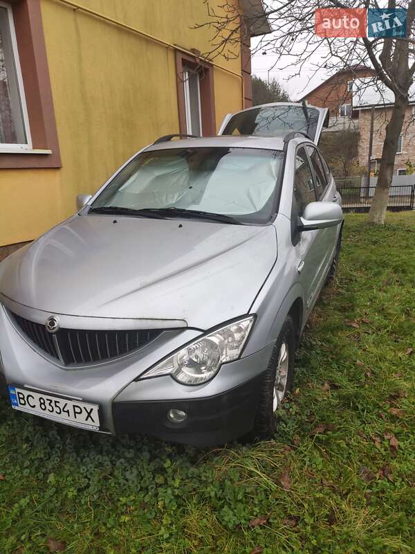 Внедорожник / Кроссовер SsangYong Actyon 2010 в Николаеве