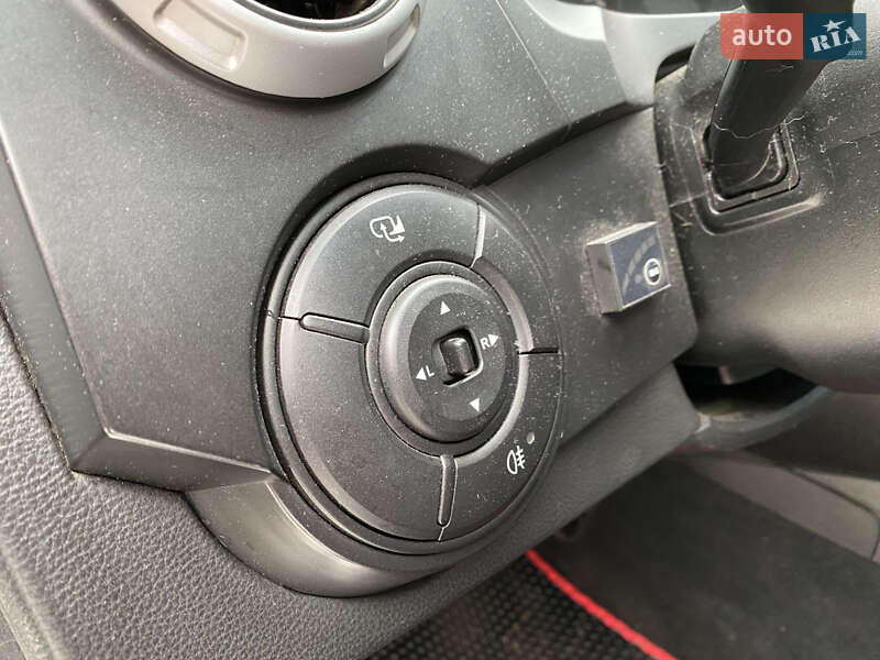 Внедорожник / Кроссовер SsangYong Actyon 2008 в Харькове