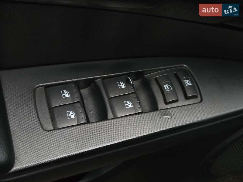 Внедорожник / Кроссовер SsangYong Actyon 2011 в Киеве фото 15 Внедорожник / Кроссовер SsangYong Actyon 2011 в Киеве