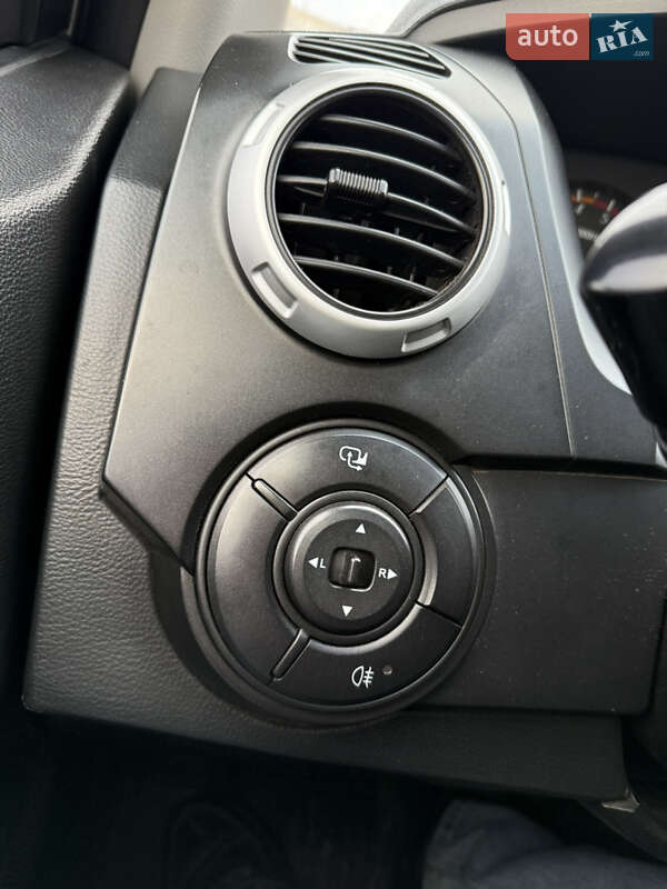 Внедорожник / Кроссовер SsangYong Actyon 2008 в Кропивницком