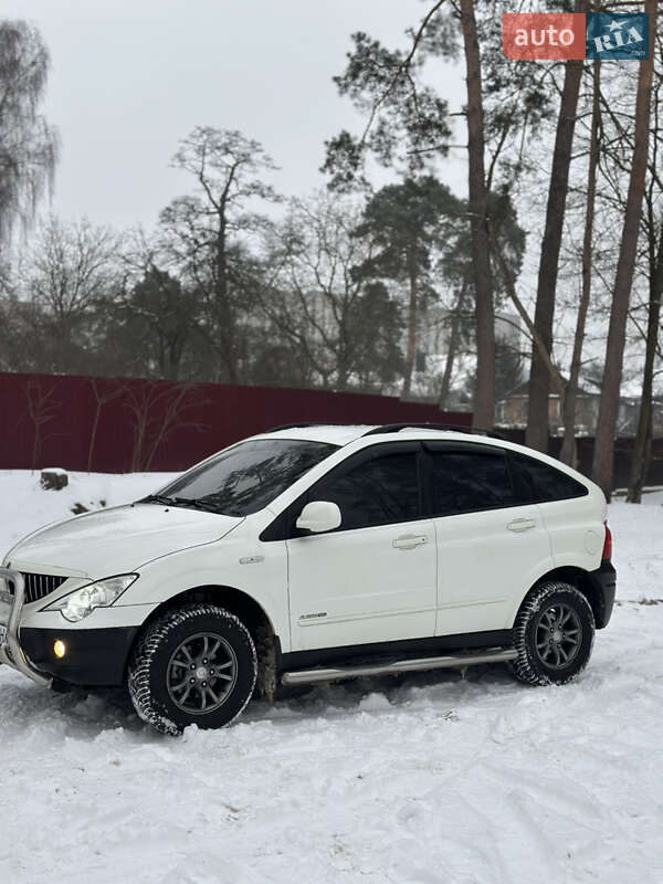 Позашляховик / Кросовер SsangYong Actyon 2011 в Житомирі