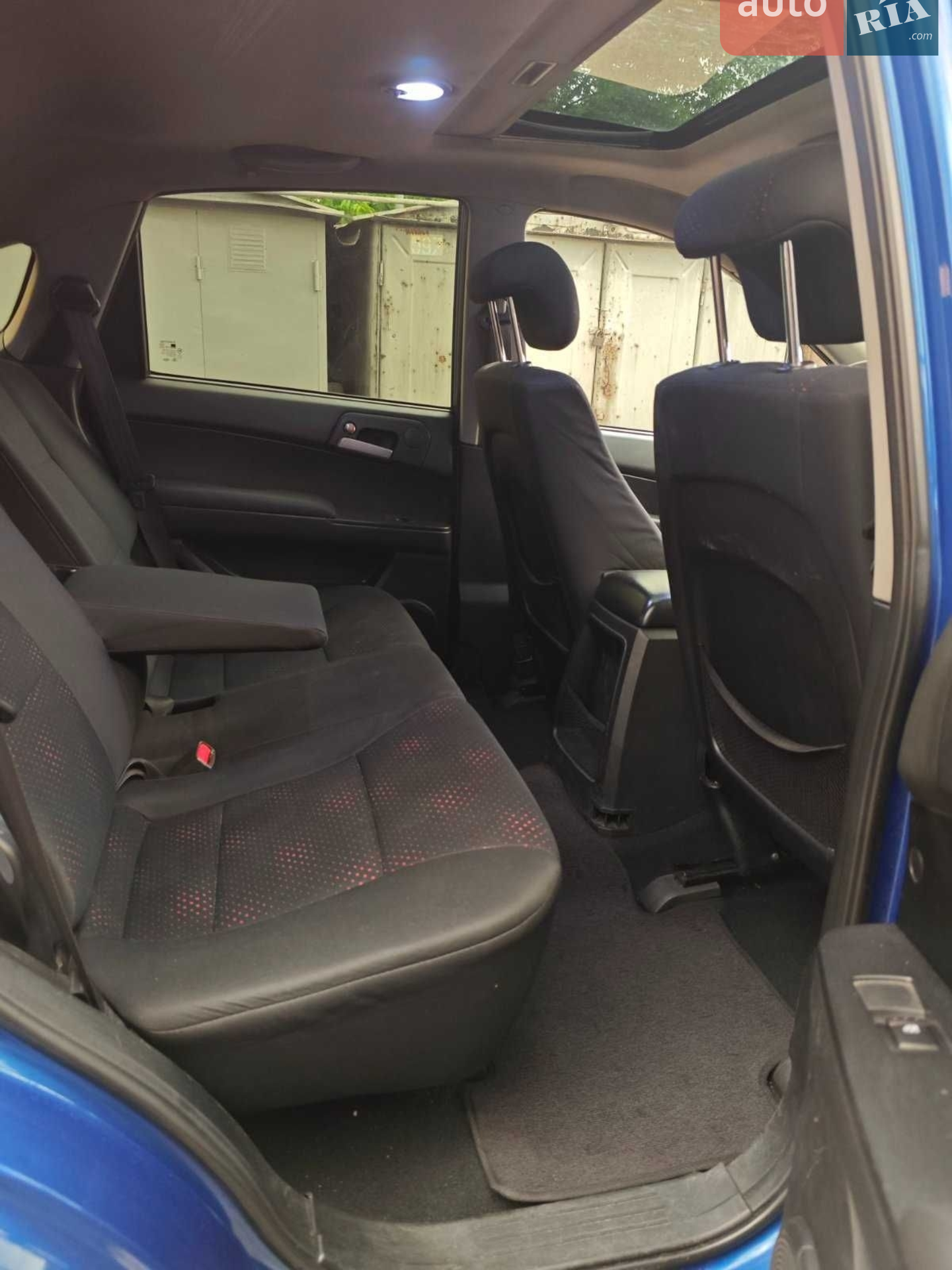 2012 SsangYong Actyon - мініатюра 18