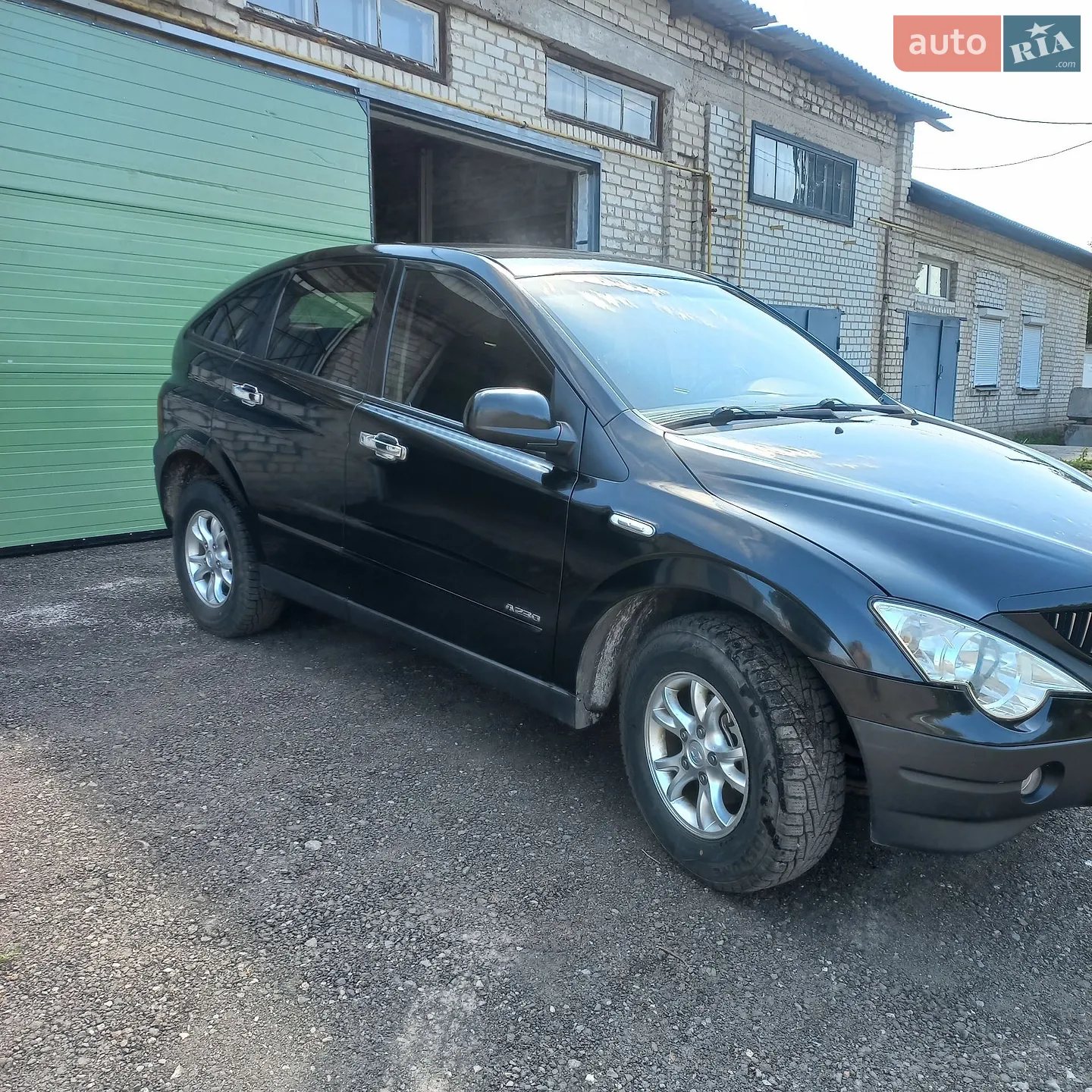 2011 SsangYong Actyon - мініатюра 11