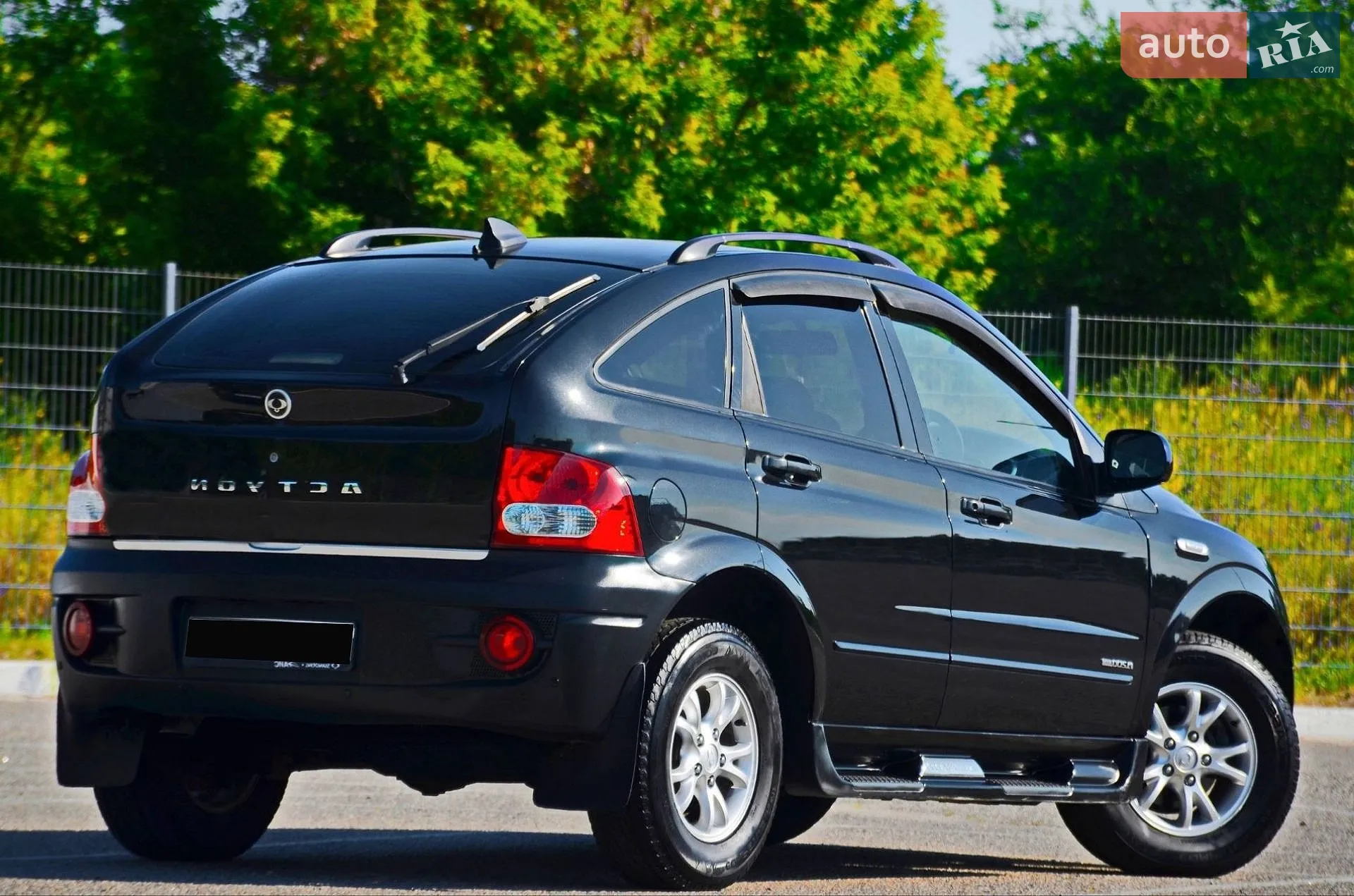 2011 SsangYong Actyon - мініатюра 3