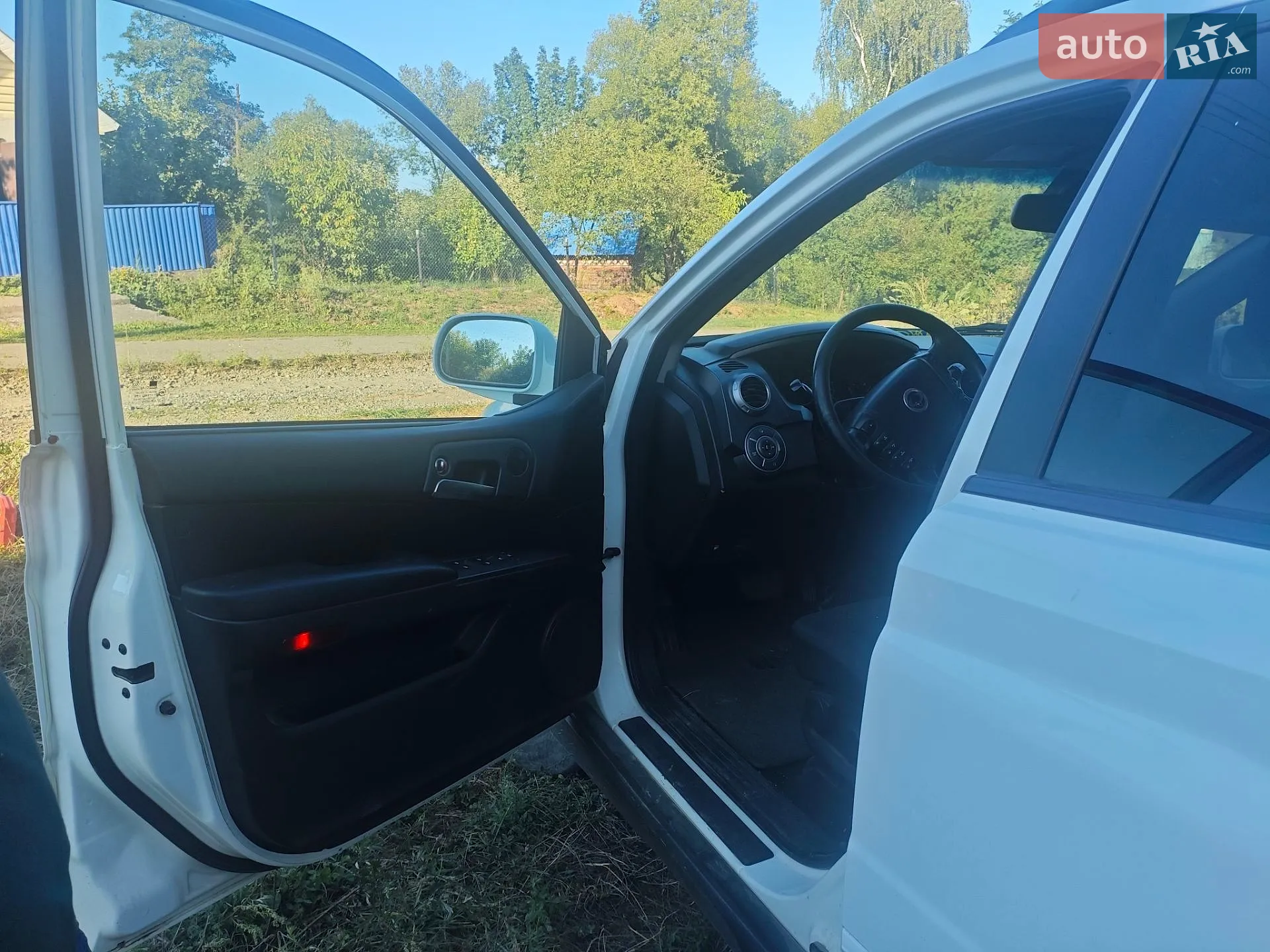 2010 SsangYong Actyon - мініатюра 2