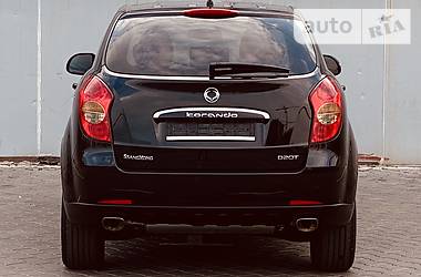 Позашляховик / Кросовер SsangYong Korando 2014 в 
