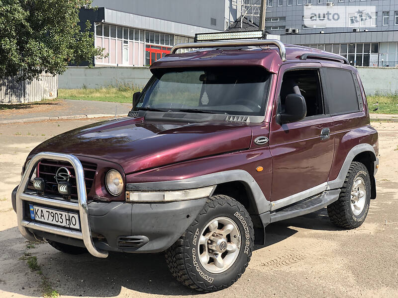 Позашляховик / Кросовер SsangYong Korando 1998 в 