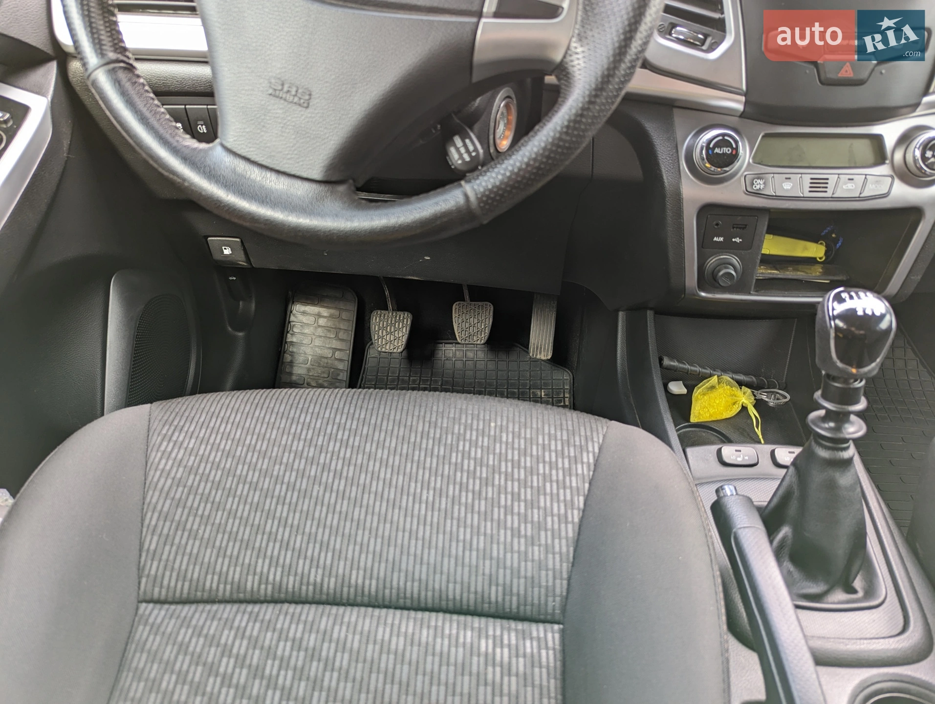 2013 SsangYong Korando - мініатюра 9
