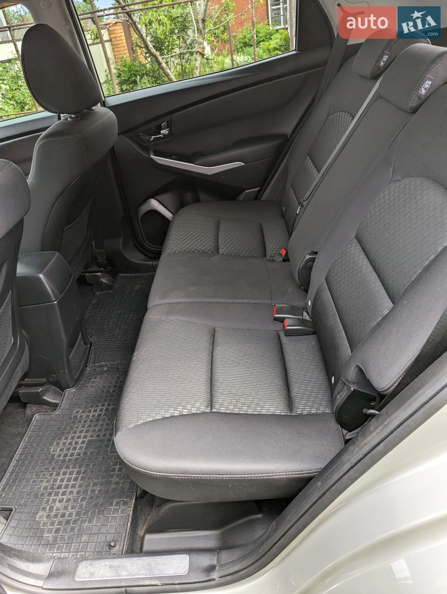 2013 SsangYong Korando - мініатюра 11