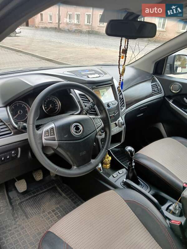 Внедорожник / Кроссовер SsangYong Korando 2013 в Мукачево