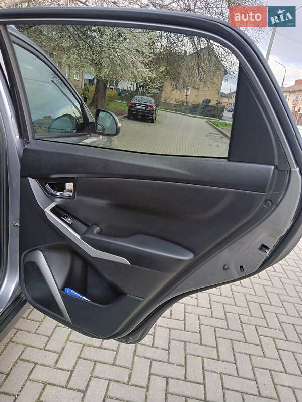 Внедорожник / Кроссовер SsangYong Korando 2013 в Мукачево