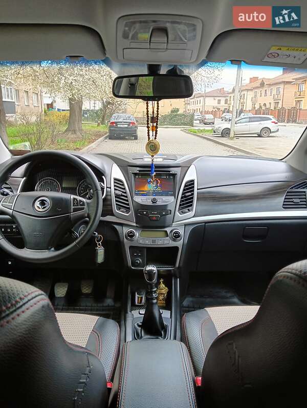 Внедорожник / Кроссовер SsangYong Korando 2013 в Мукачево