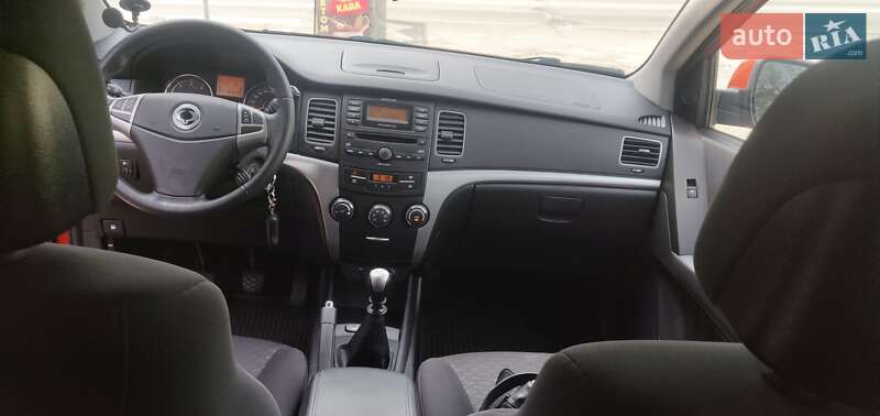Внедорожник / Кроссовер SsangYong Korando 2012 в Киеве