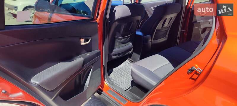 Внедорожник / Кроссовер SsangYong Korando 2012 в Ужгороде