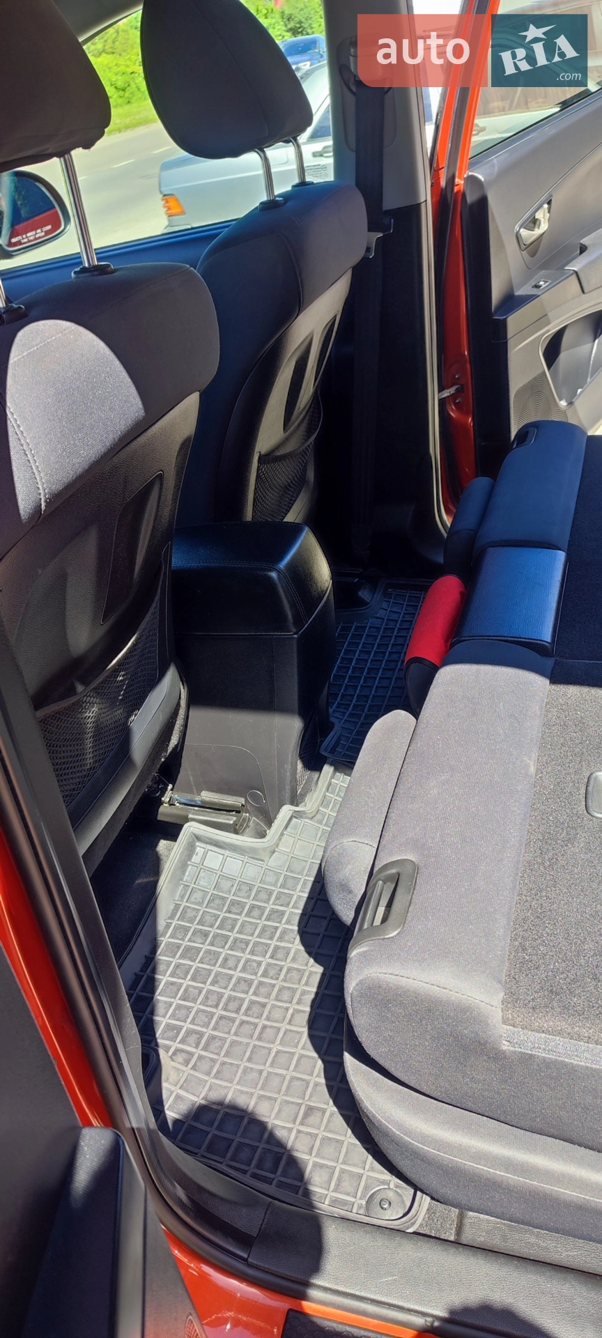 2012 SsangYong Korando - мініатюра 29