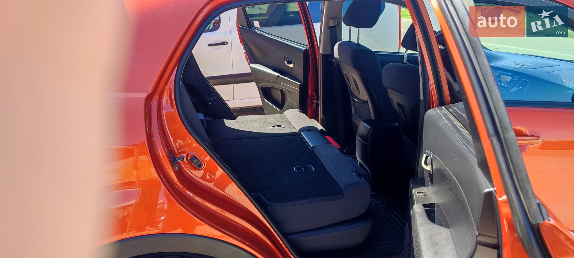 2012 SsangYong Korando - мініатюра 31