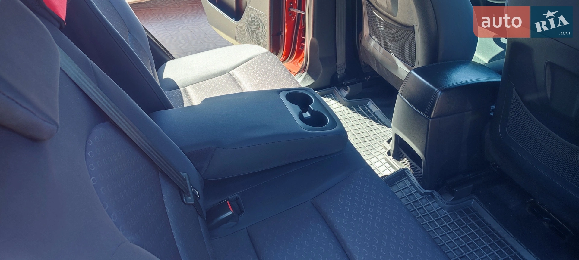 2012 SsangYong Korando - мініатюра 44