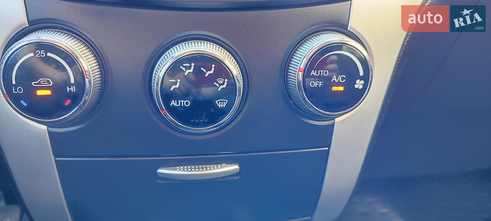 2012 SsangYong Korando - мініатюра 63