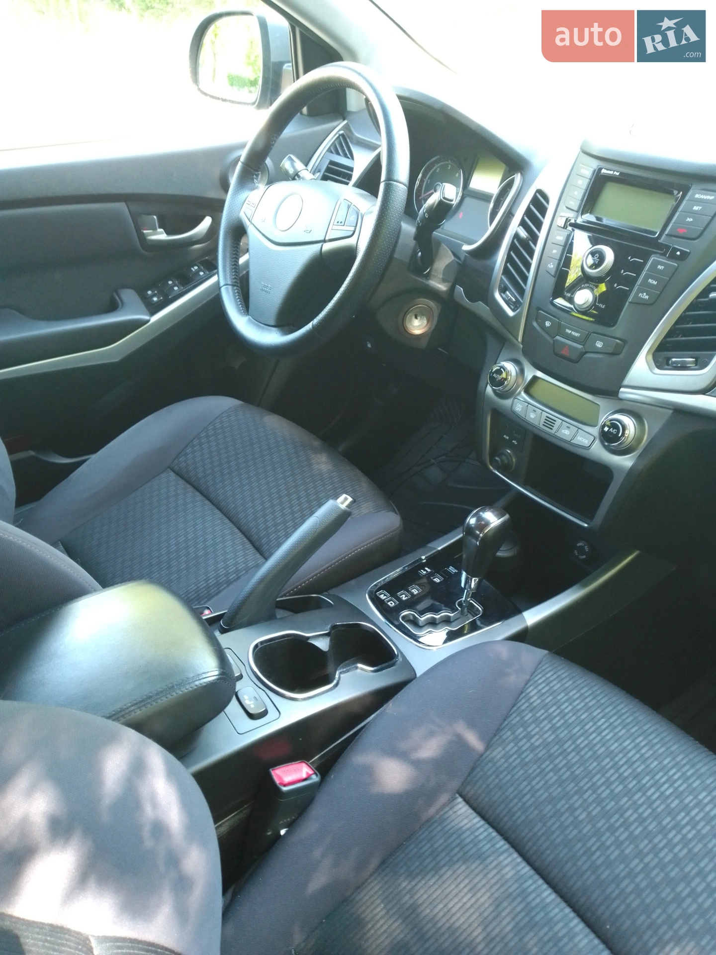 2013 SsangYong Korando - мініатюра 14