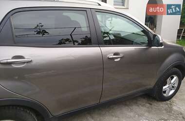 Внедорожник / Кроссовер SsangYong Korando 2011 в 