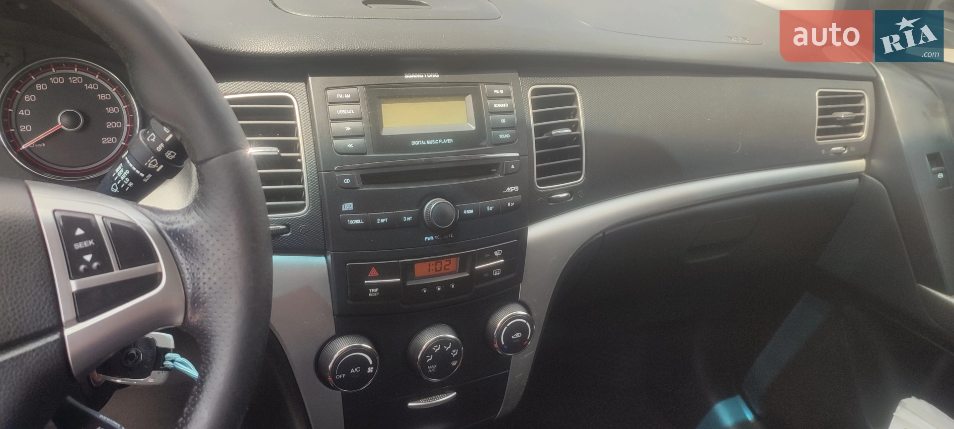 2011 SsangYong Korando - мініатюра 6