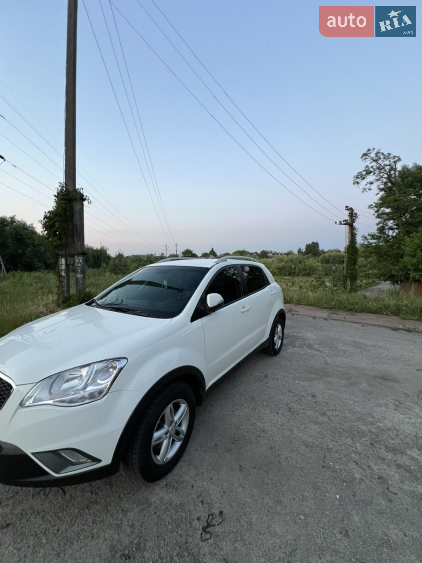 2011 SsangYong Korando - мініатюра 16