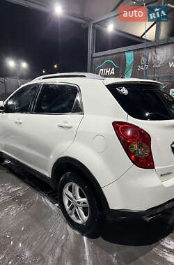 Внедорожник / Кроссовер SsangYong Korando 2011 в 