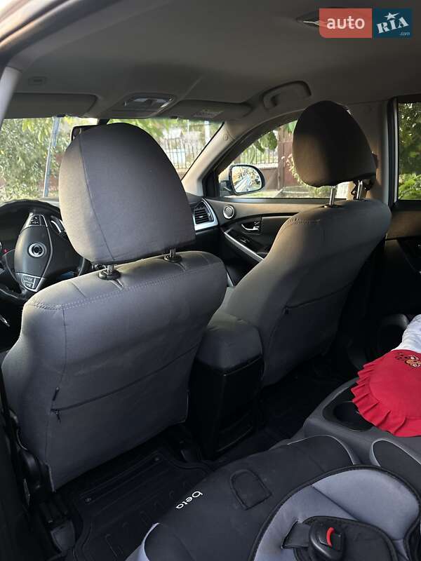 Внедорожник / Кроссовер SsangYong Korando 2014 в Киеве