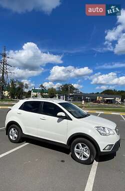 Внедорожник / Кроссовер SsangYong Korando 2013 в 