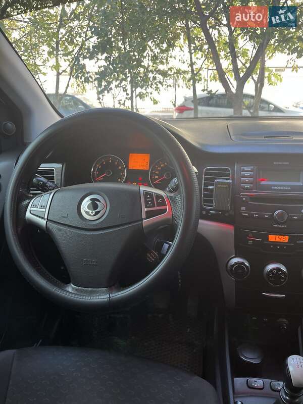 Внедорожник / Кроссовер SsangYong Korando 2012 в Святопетровское