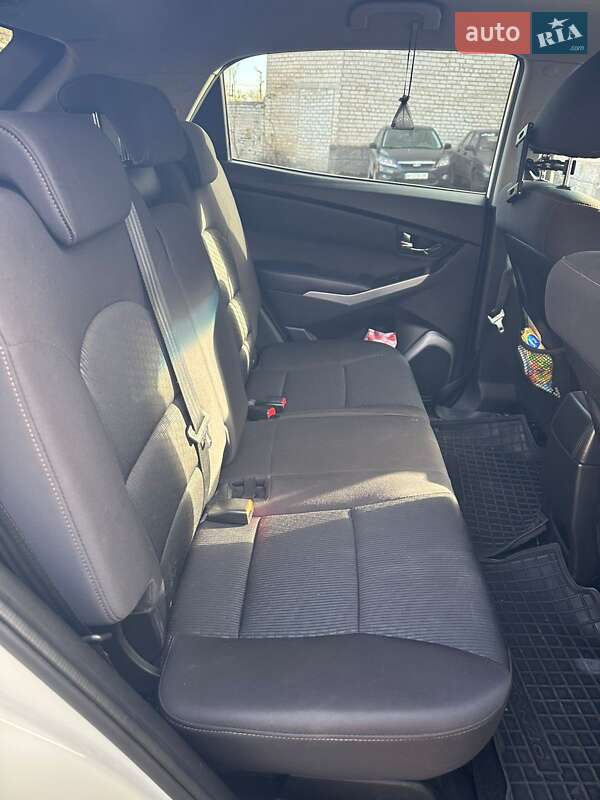 Внедорожник / Кроссовер SsangYong Korando 2014 в Кривом Роге