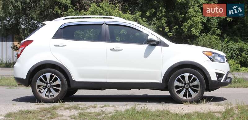 Позашляховик / Кросовер SsangYong Korando 2014 в Дніпрі