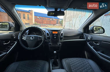 Внедорожник / Кроссовер SsangYong Korando 2013 в 