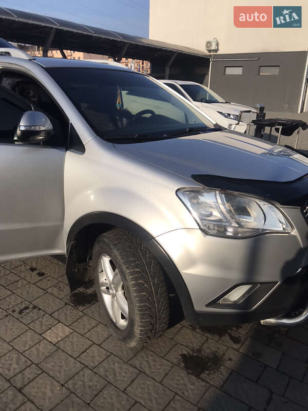 Позашляховик / Кросовер SsangYong Korando 2012 в Ужгороді фото 3 Позашляховик / Кросовер SsangYong Korando 2012 в Ужгороді