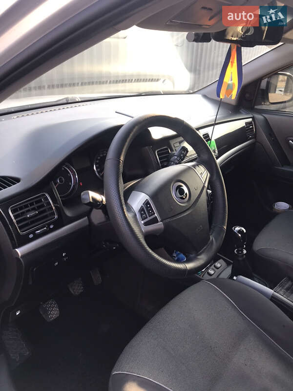 Позашляховик / Кросовер SsangYong Korando 2012 в Ужгороді фото 9 Позашляховик / Кросовер SsangYong Korando 2012 в Ужгороді