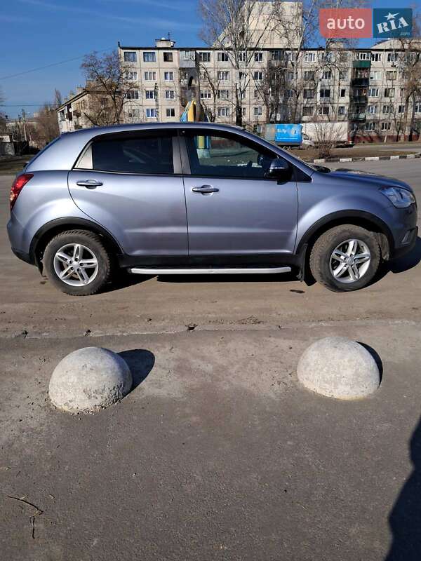 Внедорожник / Кроссовер SsangYong Korando 2013 в 