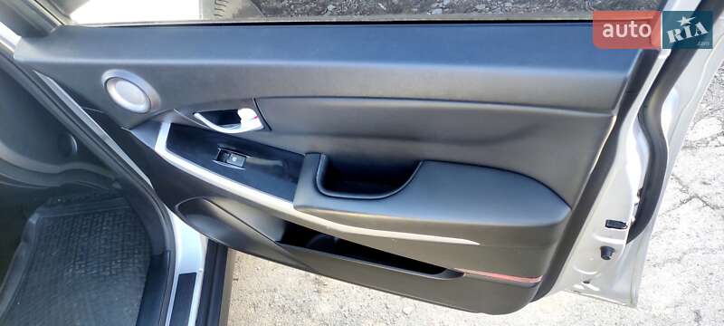 Внедорожник / Кроссовер SsangYong Korando 2014 в Запорожье