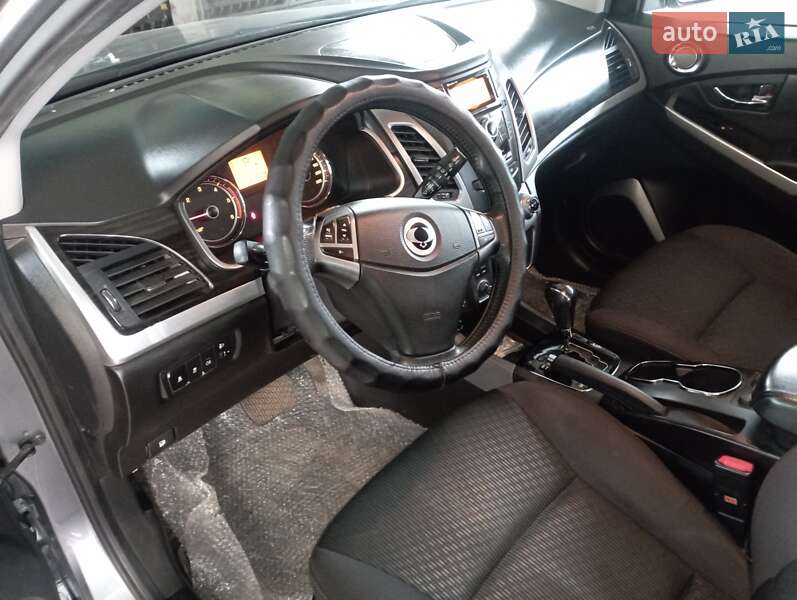 Внедорожник / Кроссовер SsangYong Korando 2013 в Новых Санжарах