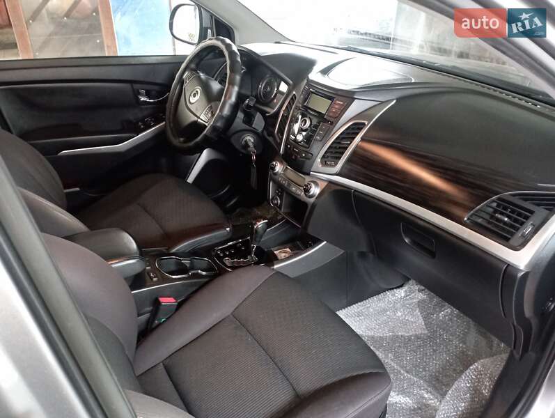 Внедорожник / Кроссовер SsangYong Korando 2013 в Новых Санжарах