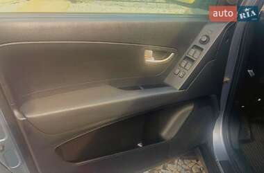 Внедорожник / Кроссовер SsangYong Korando 2012 в 