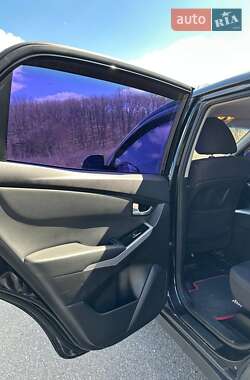Внедорожник / Кроссовер SsangYong Korando 2014 в 