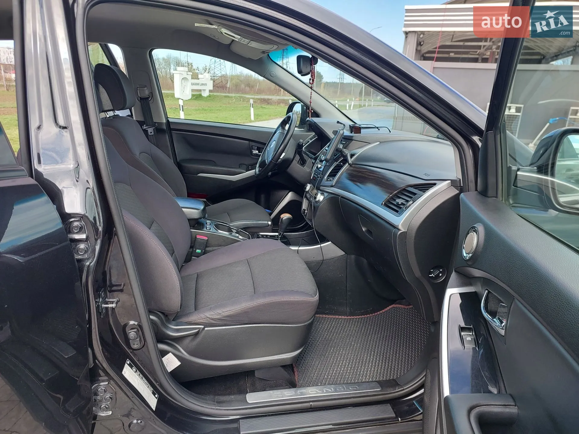 2014 SsangYong Korando - мініатюра 17