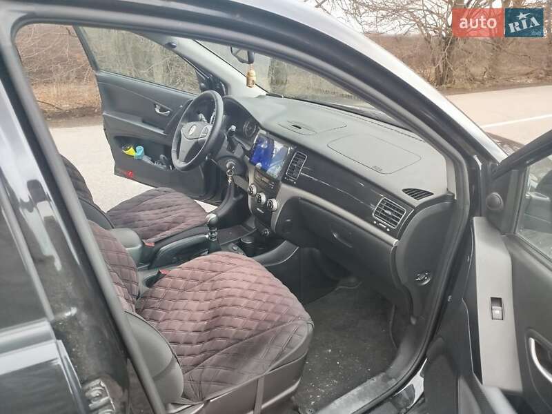 Внедорожник / Кроссовер SsangYong Korando 2012 в Обухове