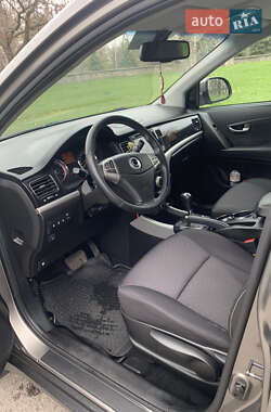 Внедорожник / Кроссовер SsangYong Korando 2013 в 