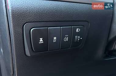 Внедорожник / Кроссовер SsangYong Korando 2011 в 