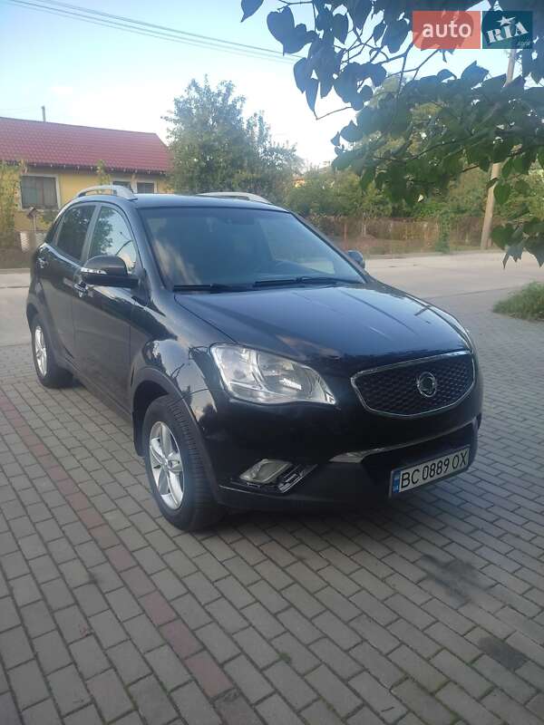 Позашляховик / Кросовер SsangYong Korando 2011 в Львові